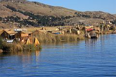 731-Lago Titicaca,isole galleggianti,13 luglio 2013